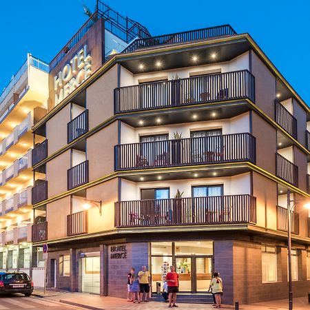 Merce Pineda de Mar Exterior photo