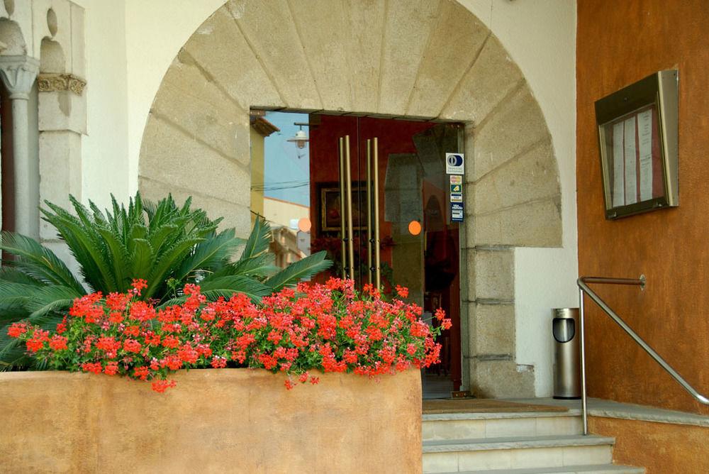 Merce Pineda de Mar Exterior photo