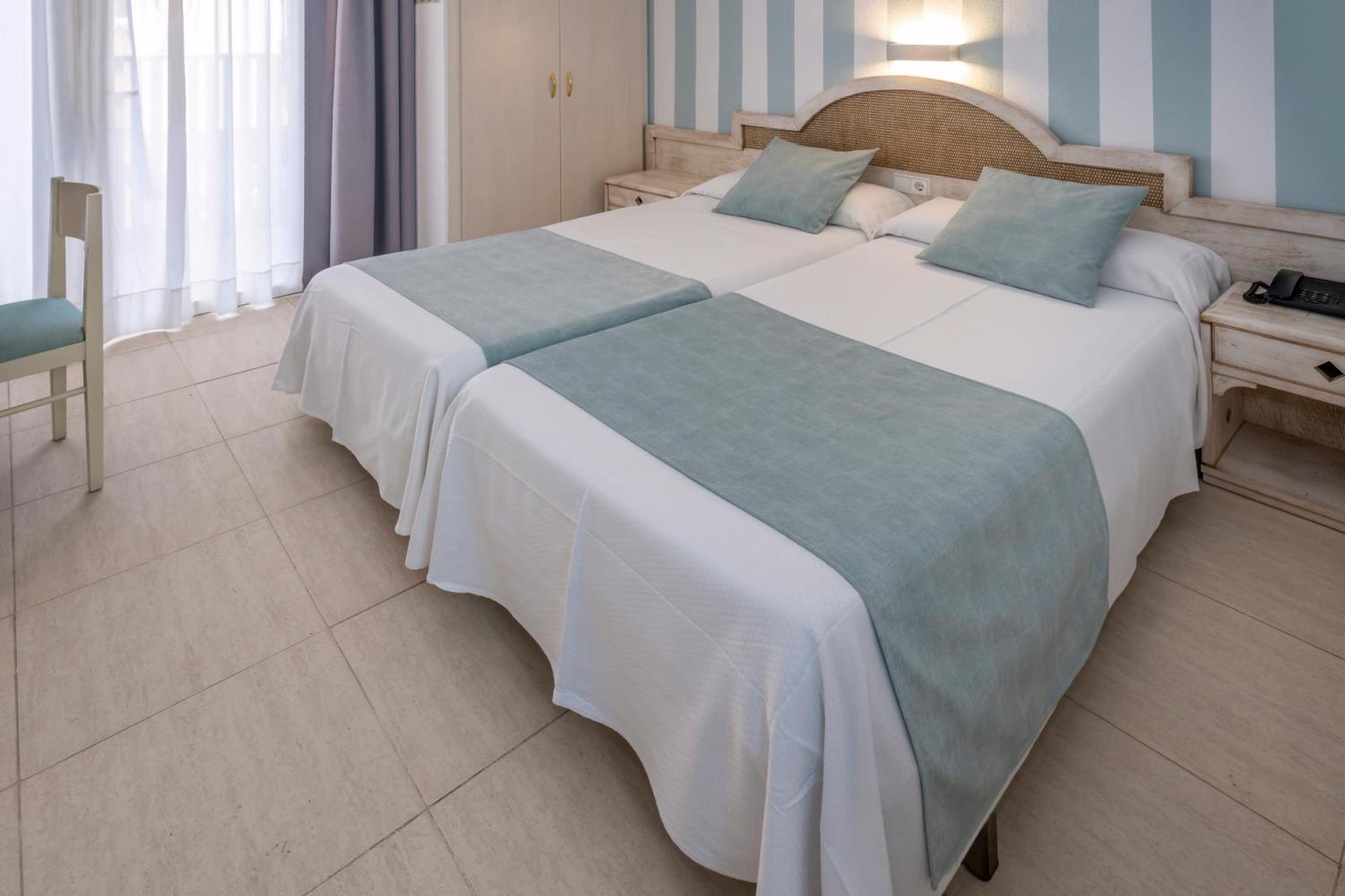 Merce Pineda de Mar Room photo